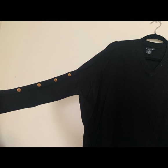 Black Tunic Sweater - Picture 2 of 2